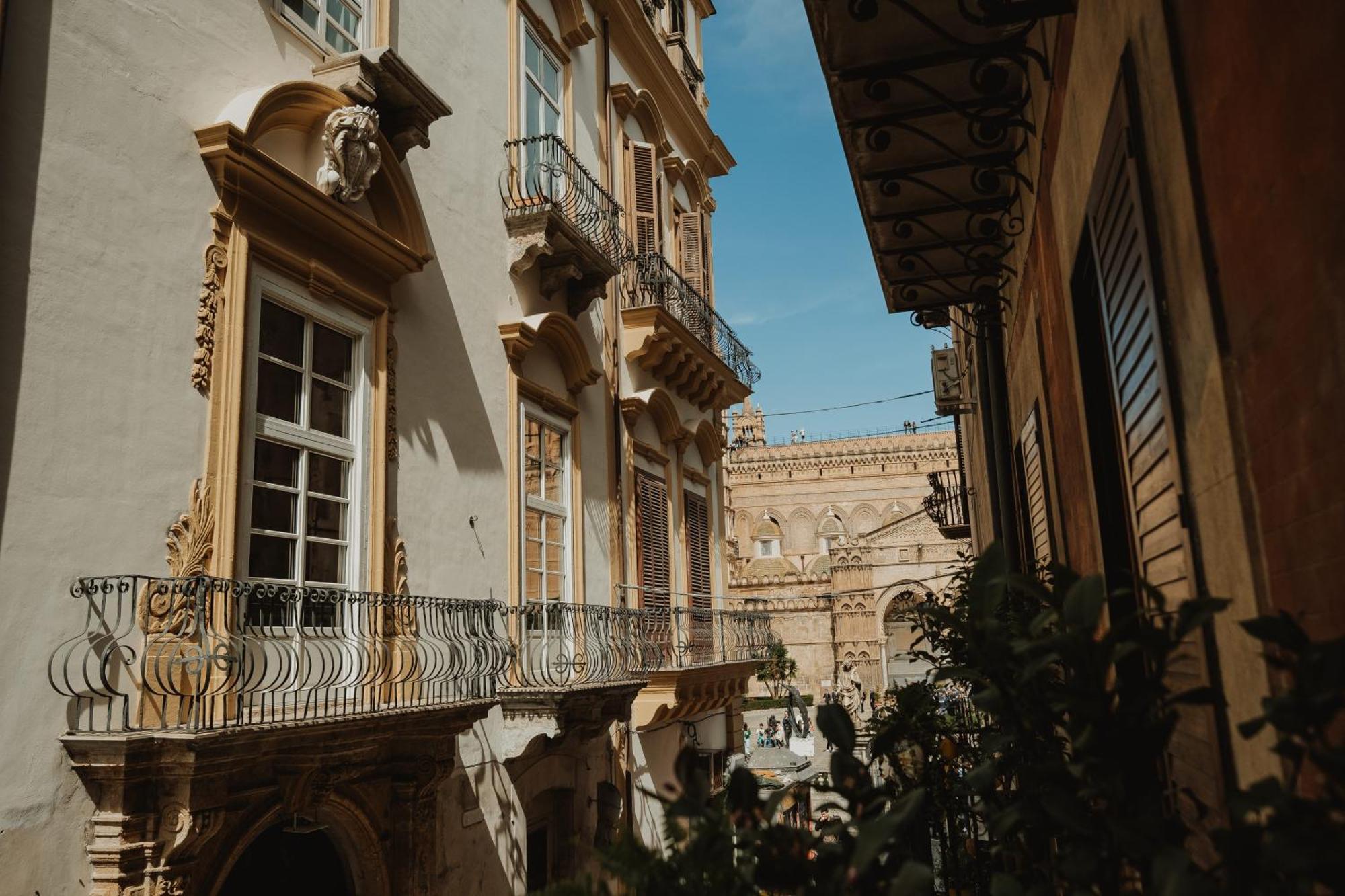 Ambrosia-Timeless Hosting Hotel Palermo Exterior photo
