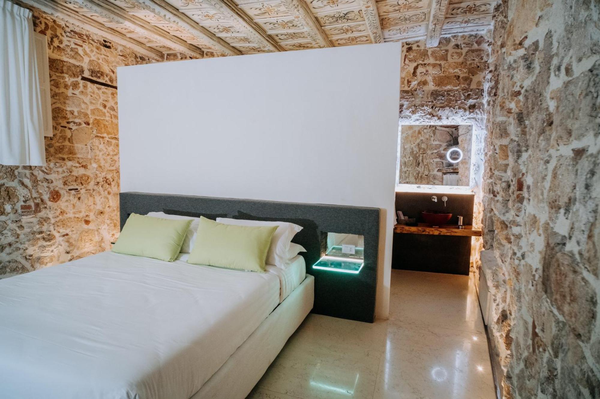 Ambrosia-Timeless Hosting Hotel Palermo Exterior photo